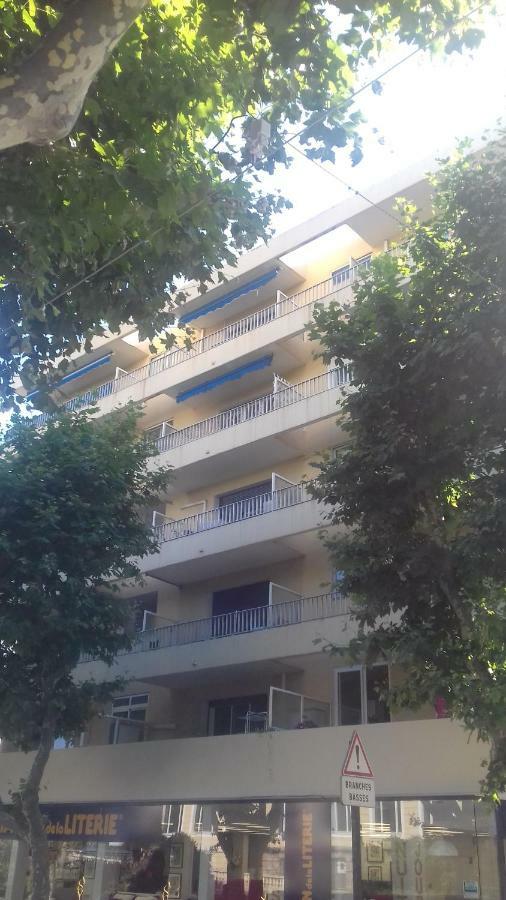 Residence L'Emilia Єр Екстер'єр фото